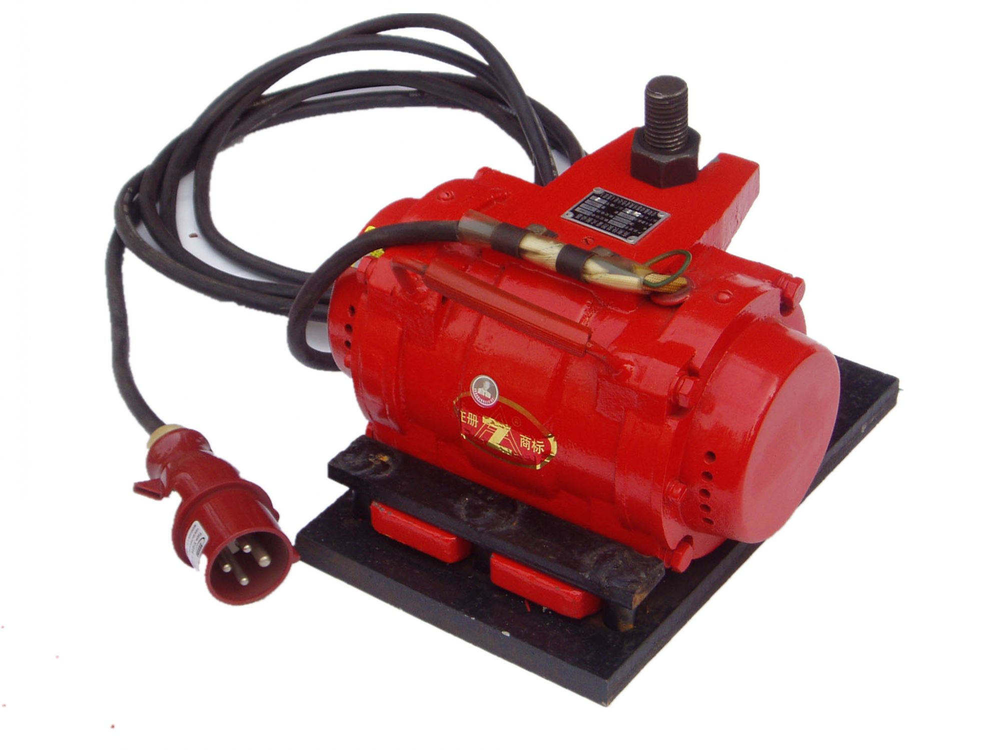 高頻振動(dòng)器在使用過(guò)程中需要注意哪些維護(hù)和保養(yǎng)事項(xiàng)